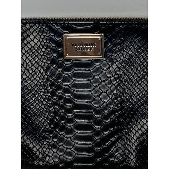 Victoria's Secret 5.5x8" Small Bag - Picture 6 of 6